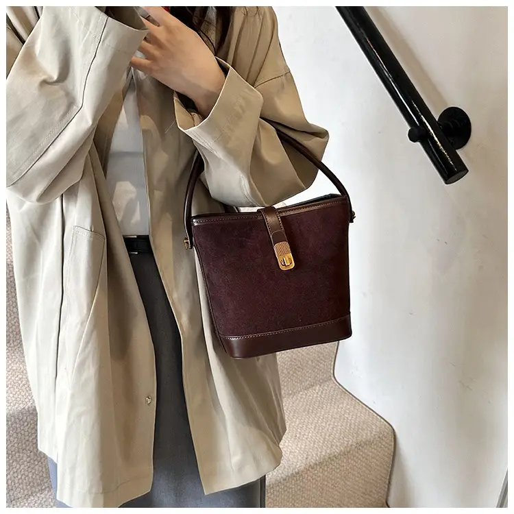 Vintage Frosted Women's Shoulder Bag Brown 2024 — feature 34