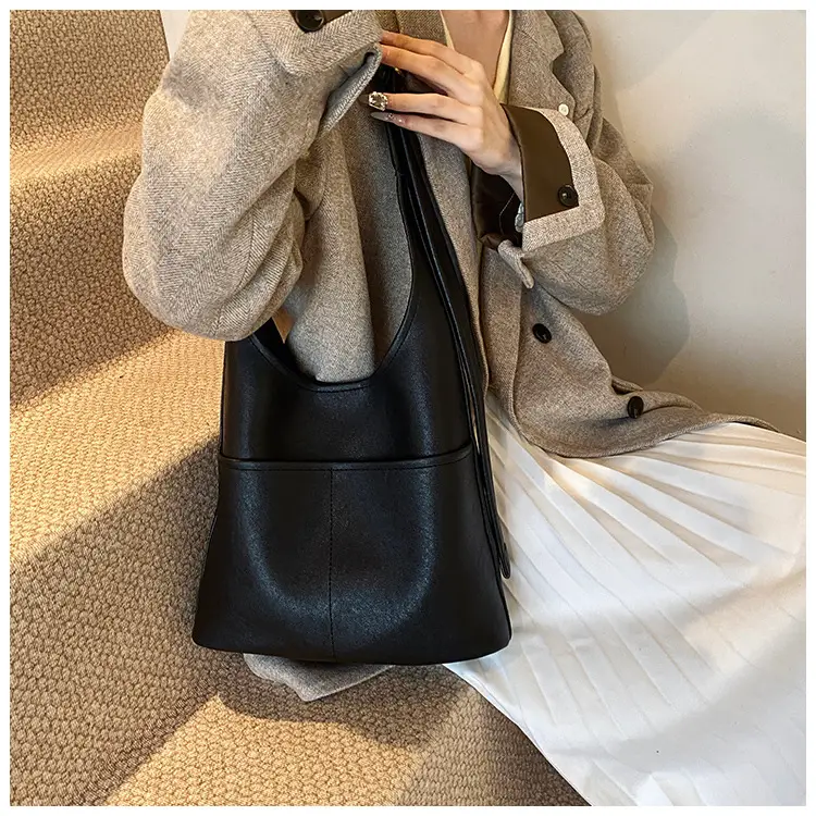 Vintage Brown Leather Shoulder Bag for Women 2024 — feature 11
