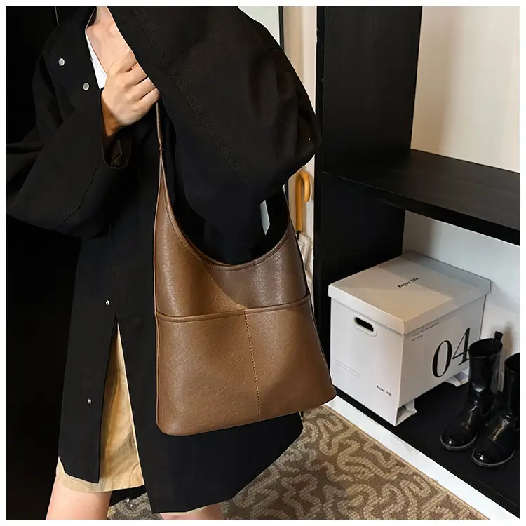 Vintage Brown Leather Shoulder Bag for Women 2024 — feature 18