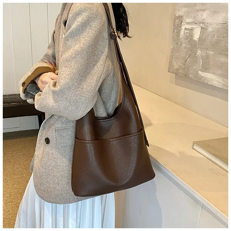 Vintage Brown Leather Shoulder Bag for Women 2024 — feature 21