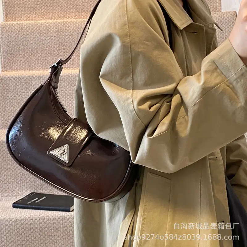 Vintage Red Leather Crossbody Bag for Women 2026 - Image 8