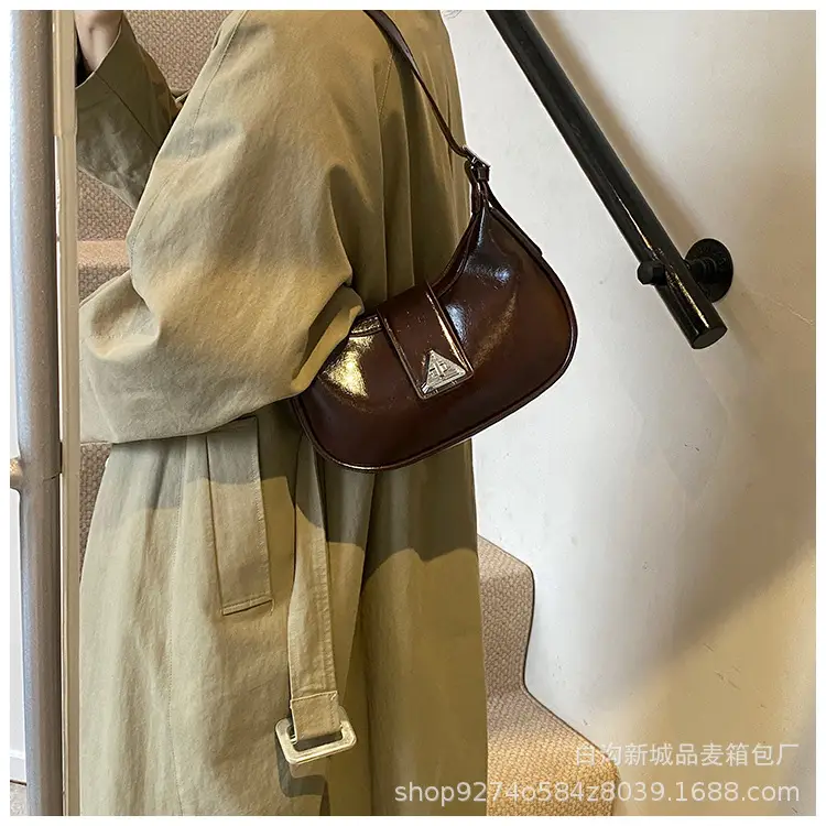 Vintage Red Leather Crossbody Bag for Women 2026 — feature 21