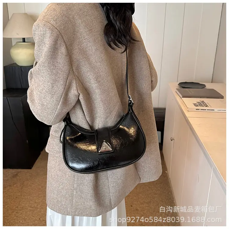 Vintage Red Leather Crossbody Bag for Women 2026 — feature 22