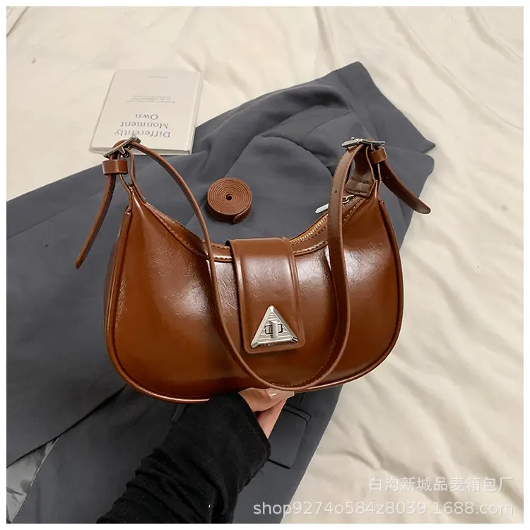 Vintage Red Leather Crossbody Bag for Women 2026 - Image 3