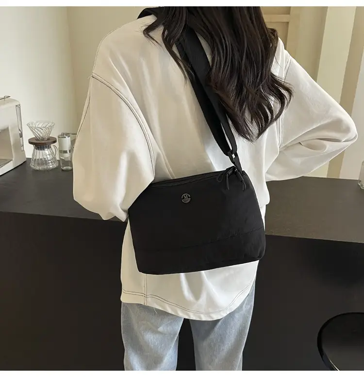Women Lightweight Square Bag 2026 New Model — feature 42