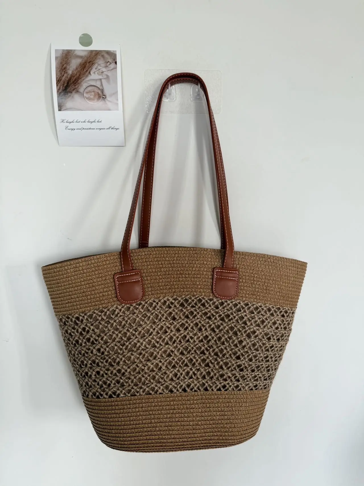 Vintage Niche Woven Beach Bag for Women 2026 - Image 4
