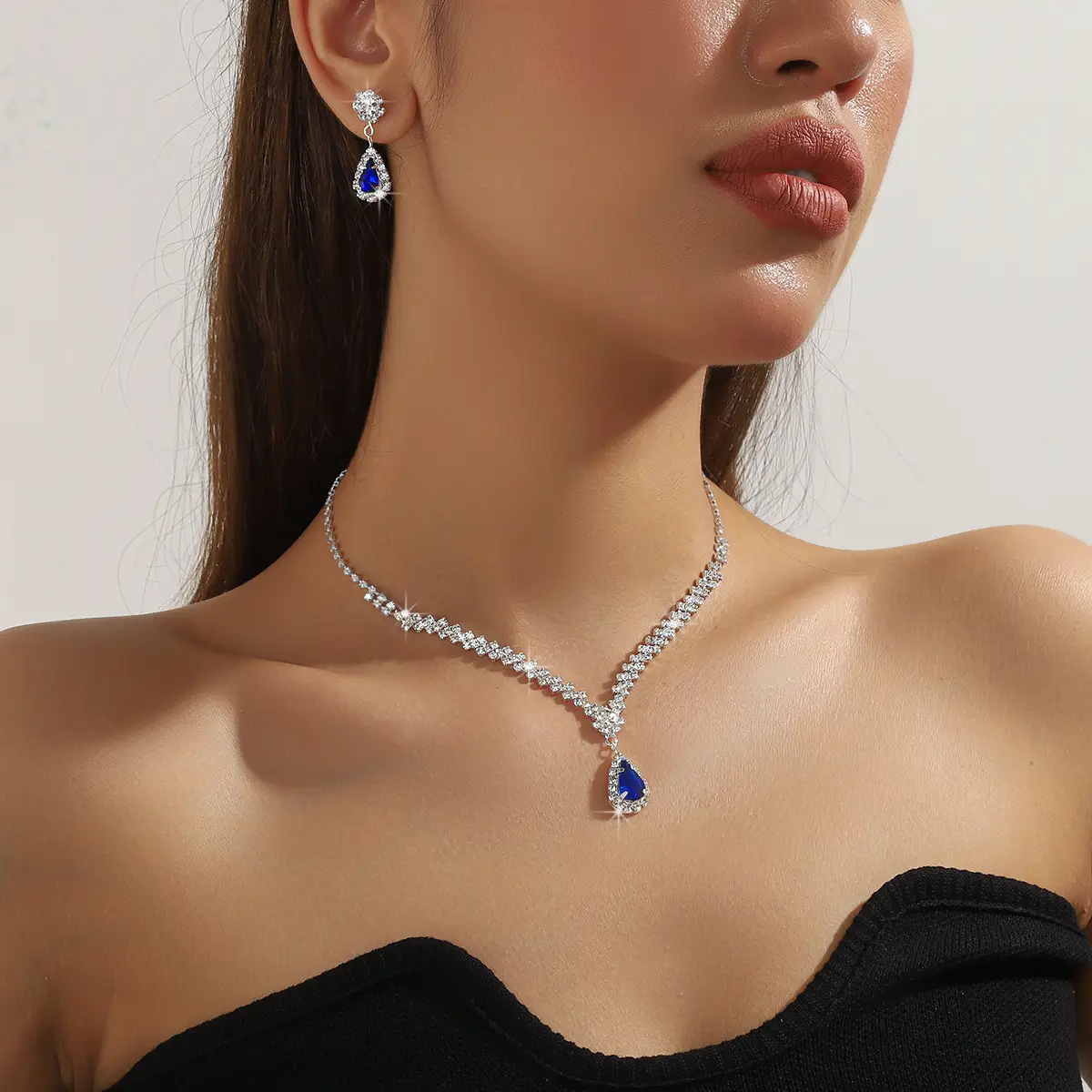 Silver Claw Chain Necklace Earrings Set for Women