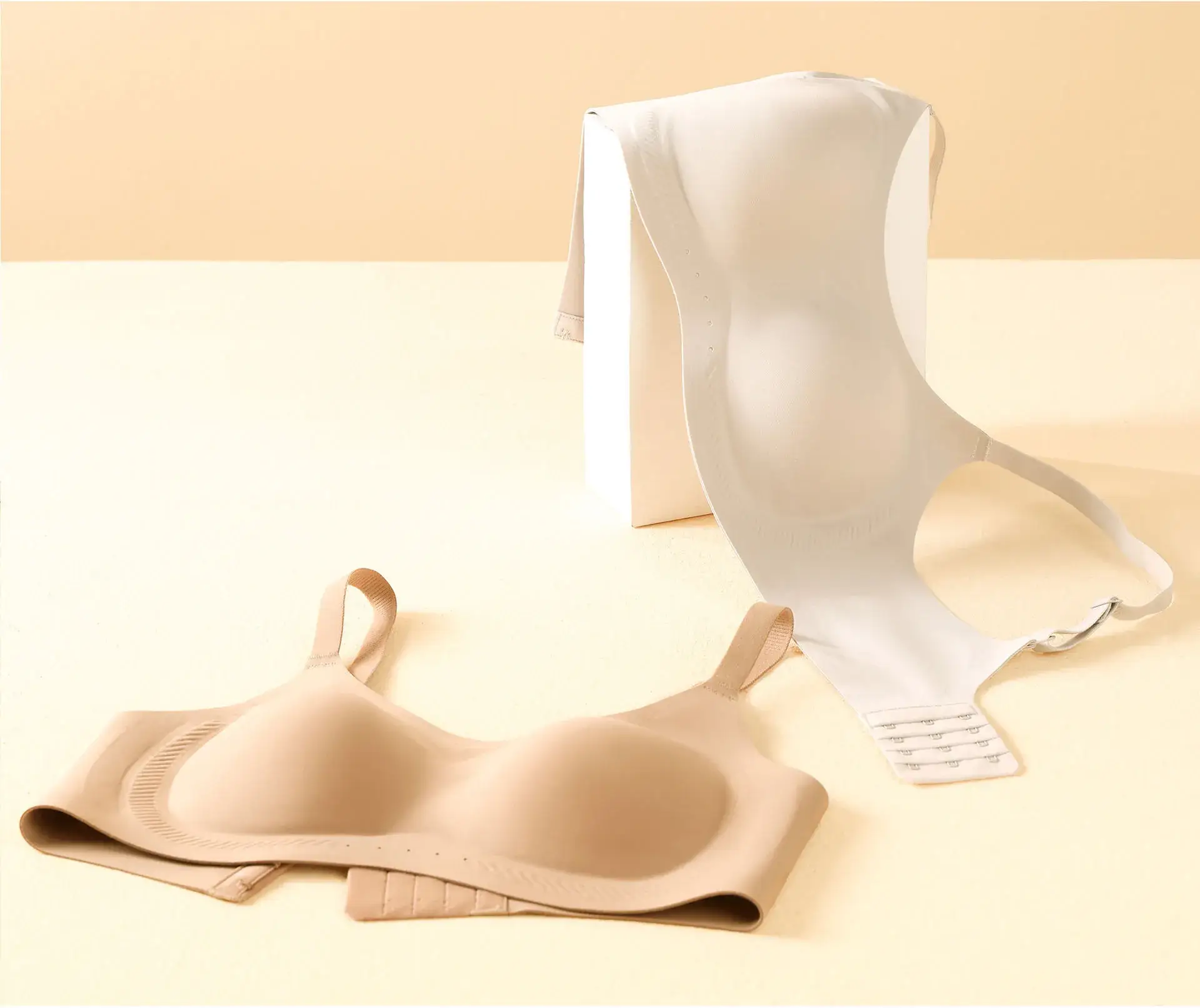 Traceless Push-Up Bra Anti-sagging Warm Women — feature 3