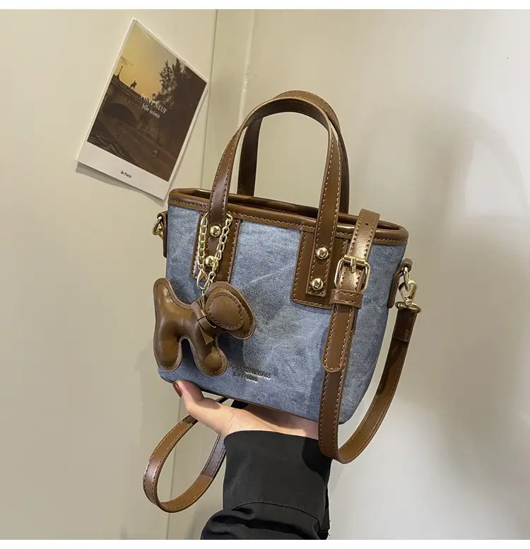 Women's Textured Shoulder Crossbody Bag Brown Gold — feature 15