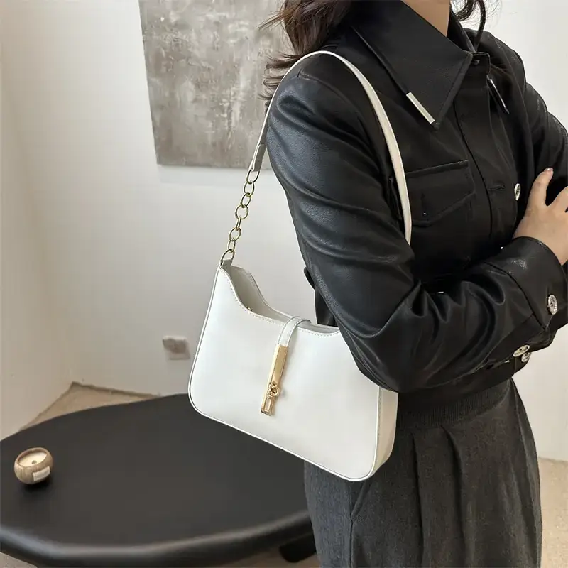 Black Western Style Shoulder Bag for Women 2024 - Image 7