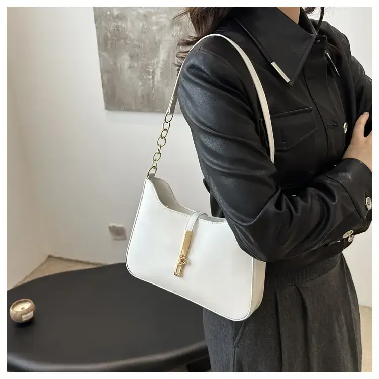Black Western Style Shoulder Bag for Women 2024 — feature 10