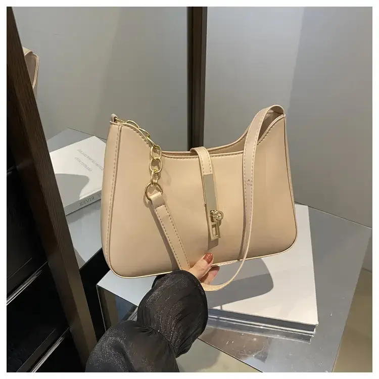 Black Western Style Shoulder Bag for Women 2024 - Image 3