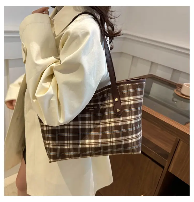 Plaid Striped Shoulder Bag for Women 2024 — feature 13
