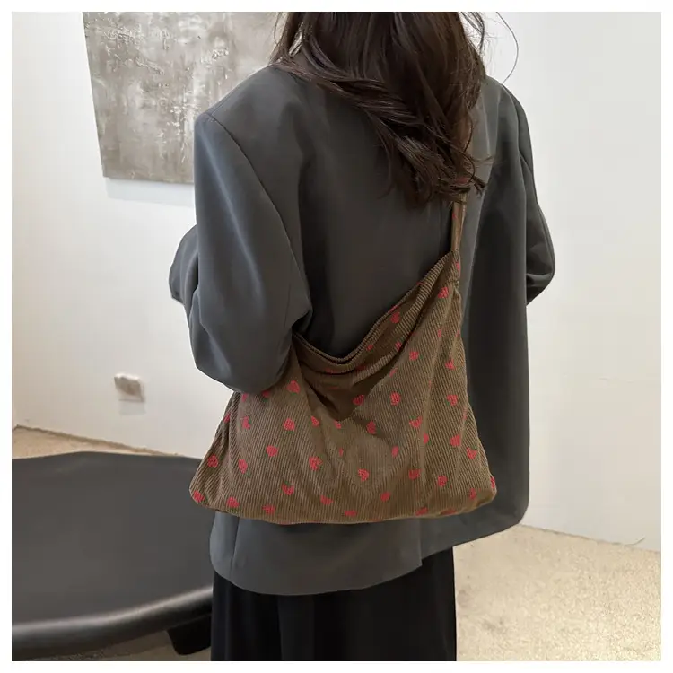 Trendy Shoulder Bags Set of 4 with Polka Dot Design — feature 19