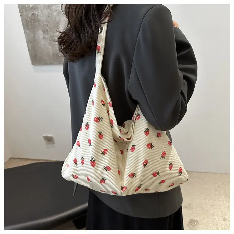 Trendy Shoulder Bags Set of 4 with Polka Dot Design — feature 20
