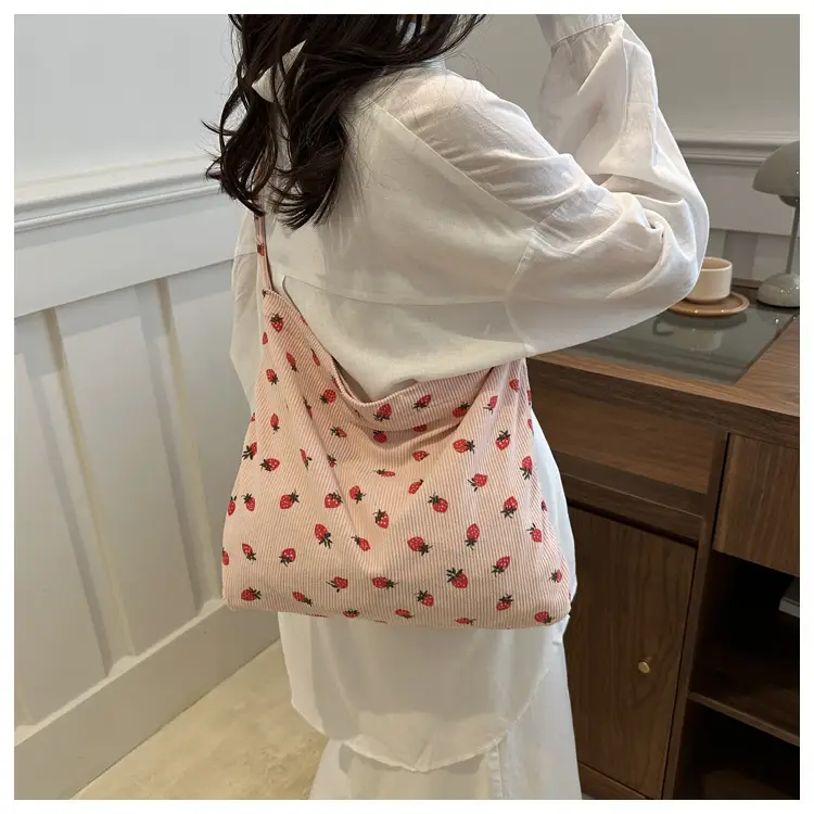 Trendy Shoulder Bags Set of 4 with Polka Dot Design — feature 30