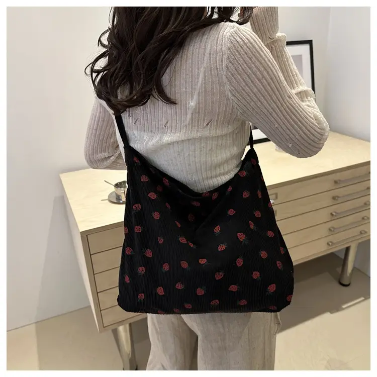 Trendy Shoulder Bags Set of 4 with Polka Dot Design — feature 36