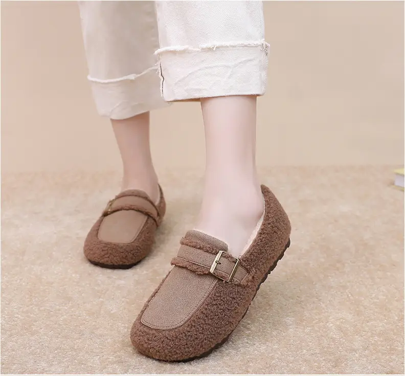 Autumn and Winter New Style Furry Shoes for Women, Flat-Soled Velvet Warm Loafers, Casual Slip-On Cotton Shoes for Women — feature 17