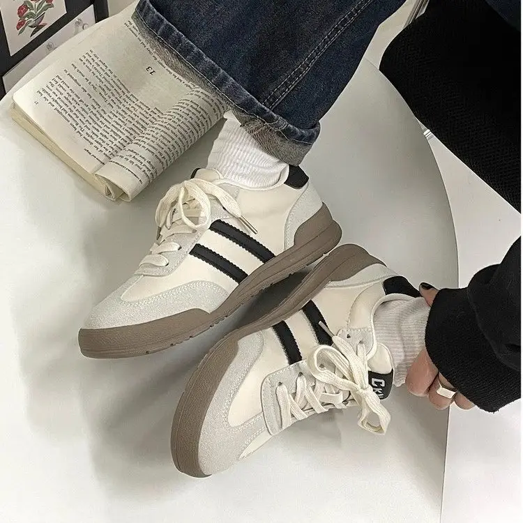 Beige Korean Style Moral Training Shoes for Women 2025 New Spring Internet Celebrity Soft-Soled White Shoes Popular Versatile Flats-Soled Sports Sneakers - Image 3