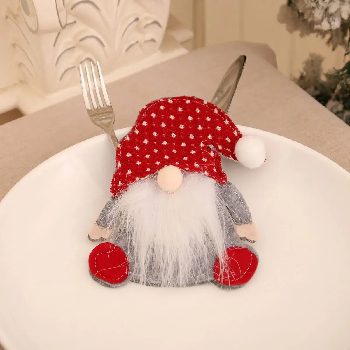 Rudolph Gnome Tableware Set Red White - Image 2