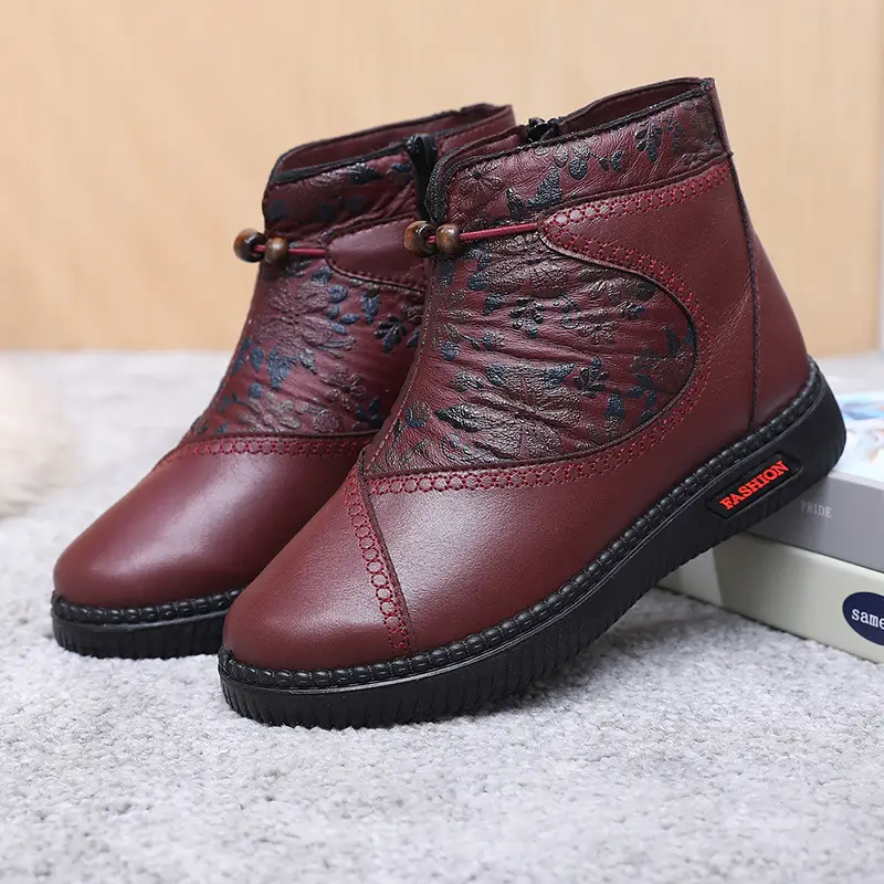 Winter Old Beijing Cloth Shoes fleece-lined Thickened Middle-aged and Elderly Mothers Cotton Shoes Leather Waterproof Non-slip Warm Snow Boots - Image 2