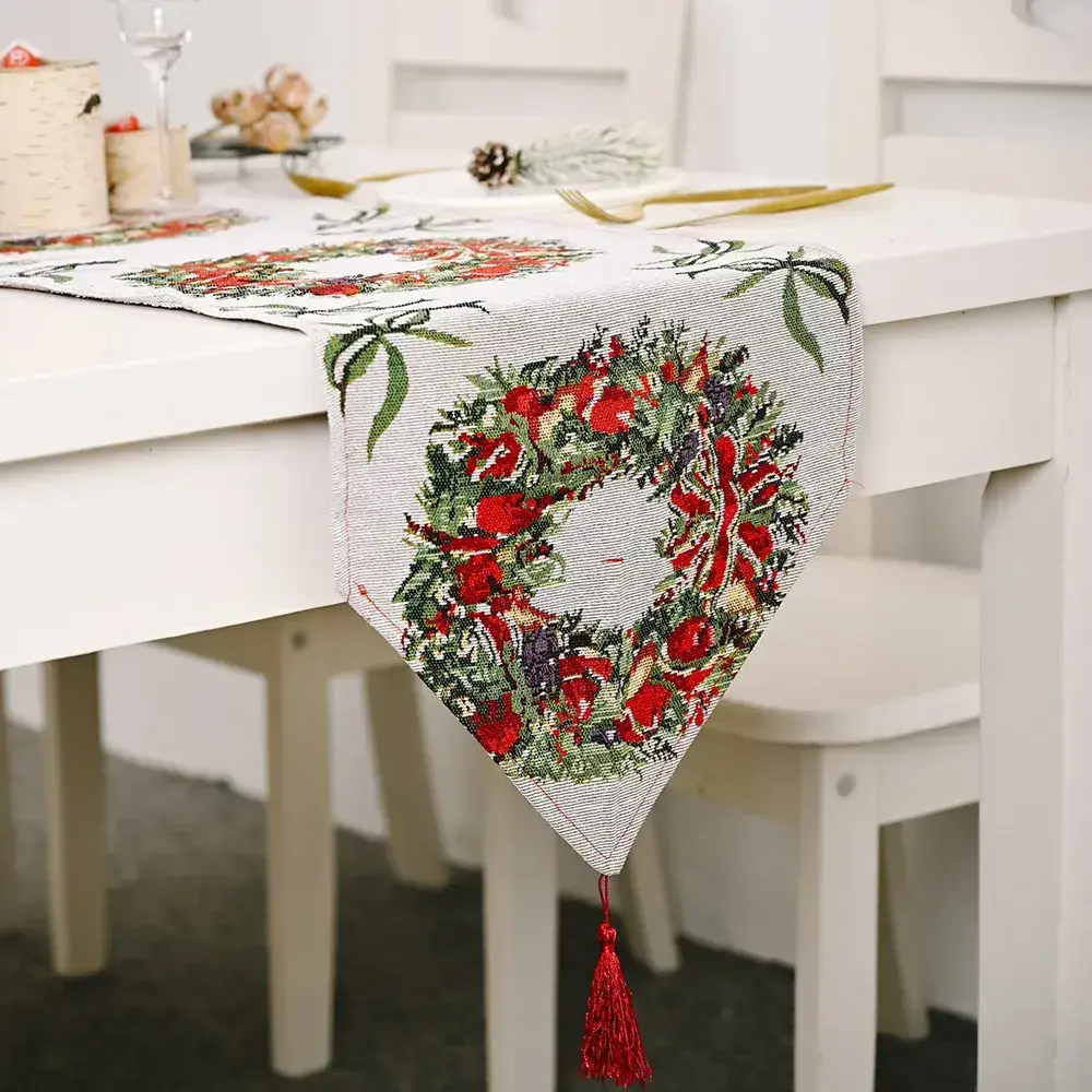 Knitted Red Rose Table Flag Decor for Christmas - Image 2
