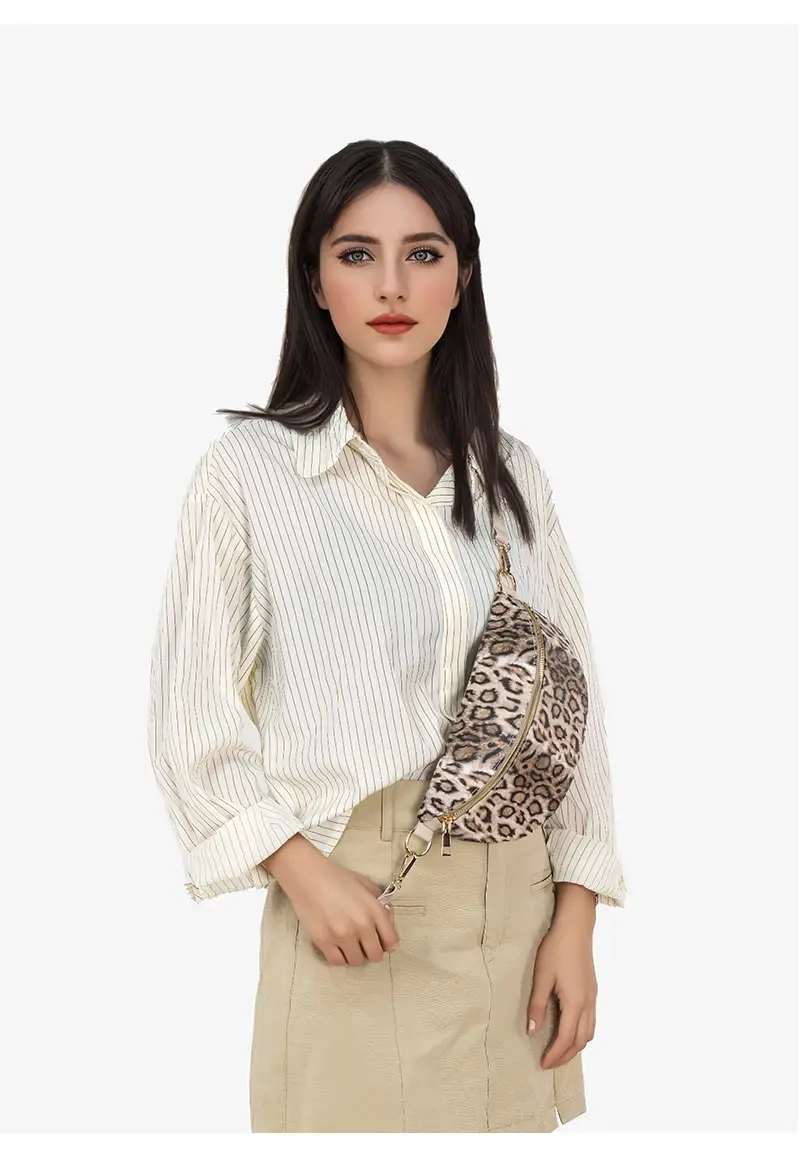 Women's Leopard Print Dot Crossbody Bag — feature 5