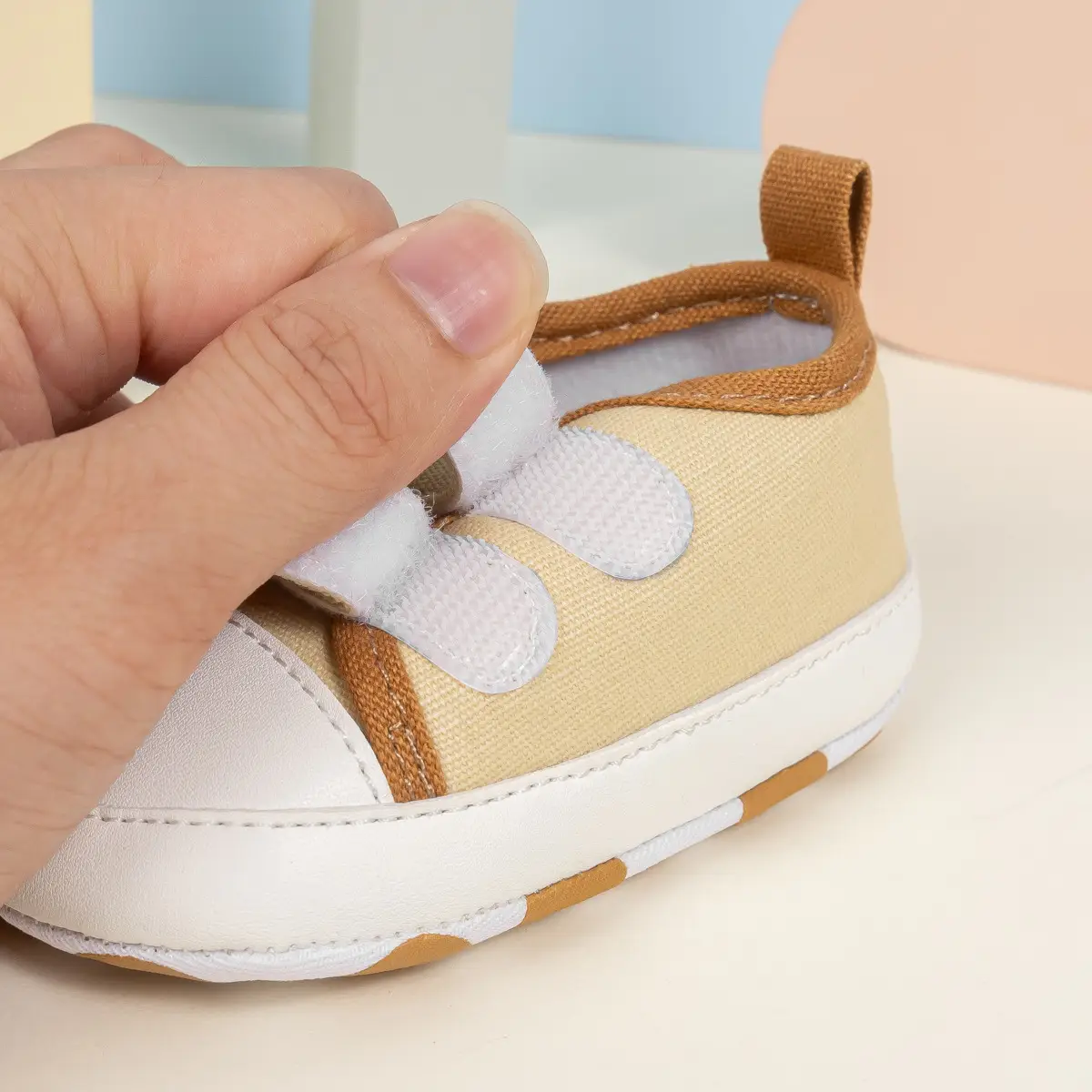 Pink Polka Dot Baby Sneakers with Velcro Closure — feature 10