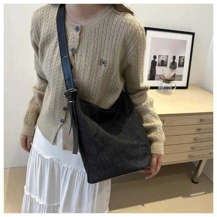 Women's Korean Style Blue Denim Shoulder Bag 2024 — feature 19