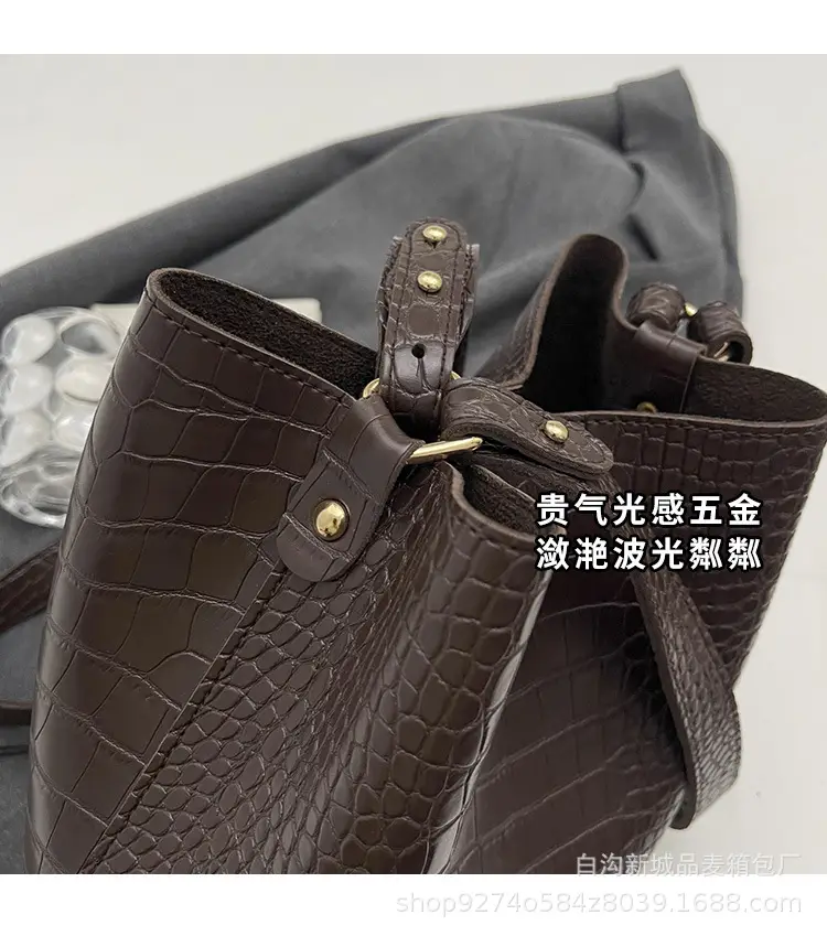 Large Fish Skin Bucket Bag for Women 2026 — feature 4