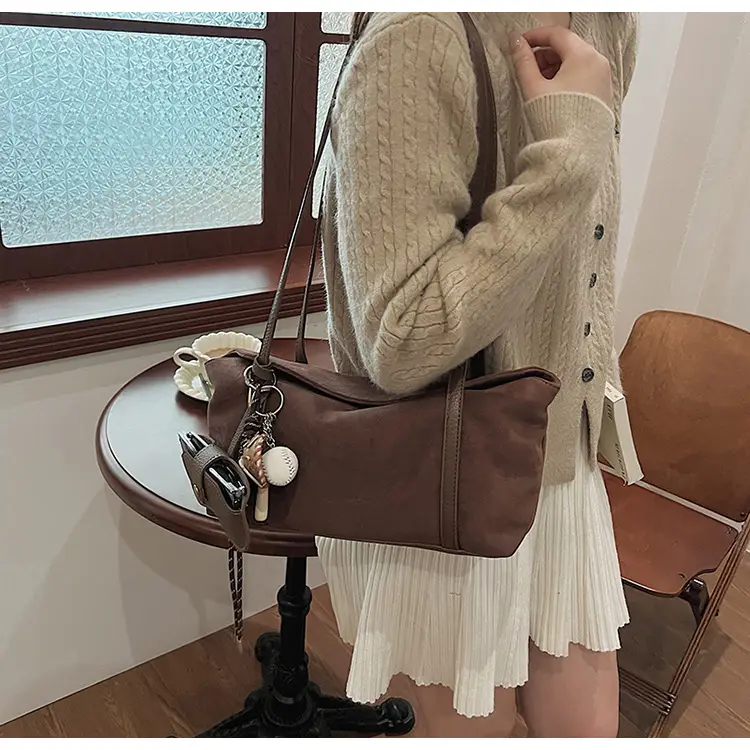 Vintage Frosted Women's Shoulder Bag 2024 — feature 14