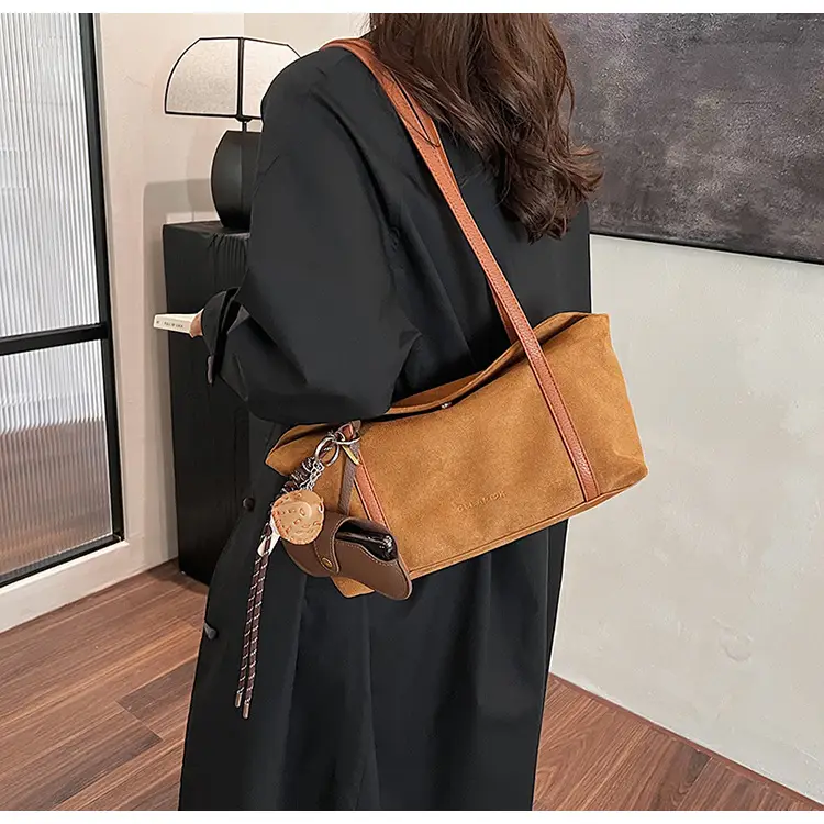Vintage Frosted Women's Shoulder Bag 2024 — feature 19
