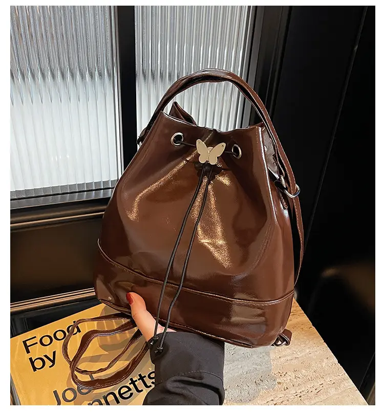 Women's Korean Style Brown Bucket Bag 2024 — feature 2