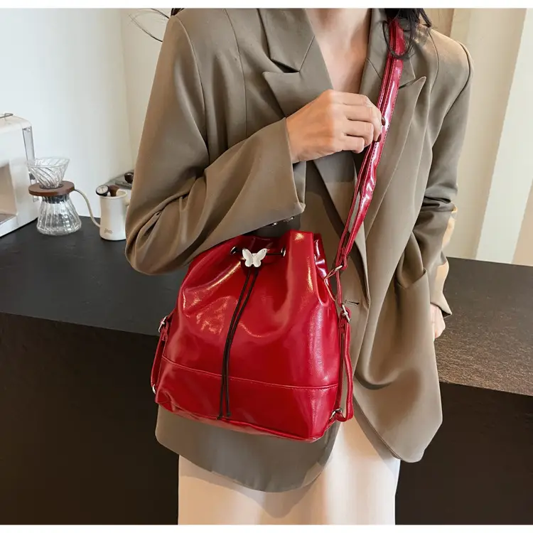 Women's Korean Style Brown Bucket Bag 2024 — feature 21