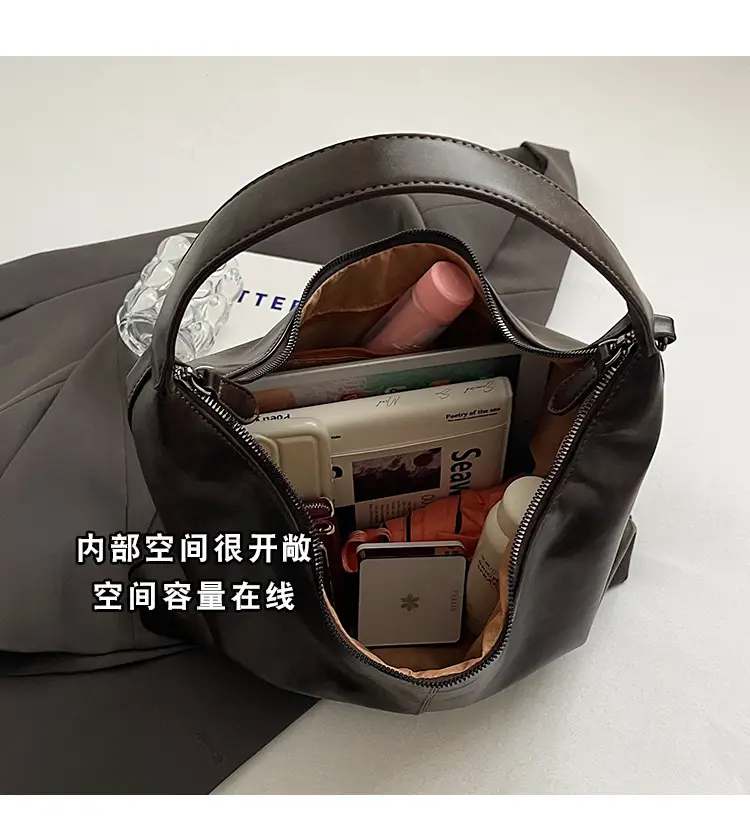 Women's Large Capacity Grey Leather Tote Bag — feature 7