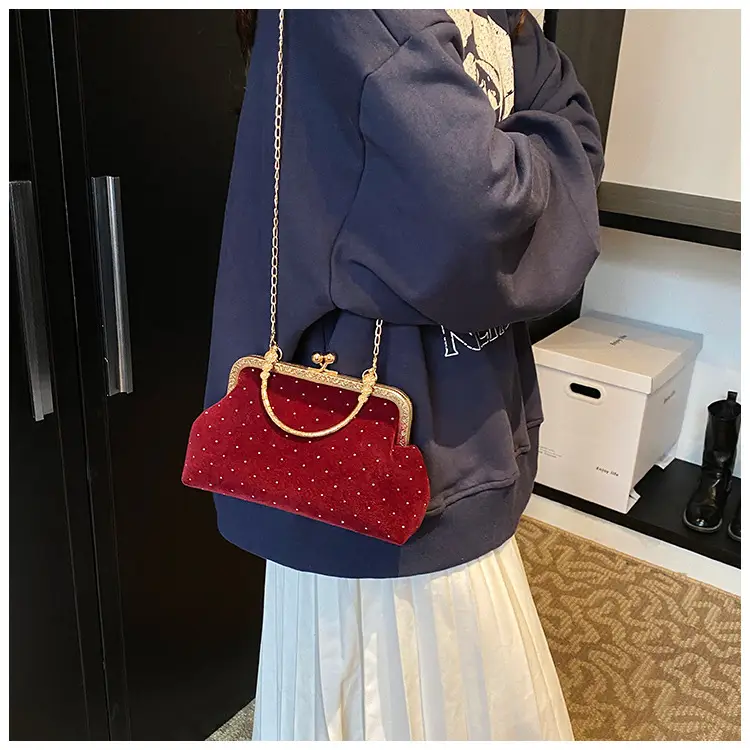 2024 Autumn Fashion Women's Handbags Black Red Maroon — feature 18