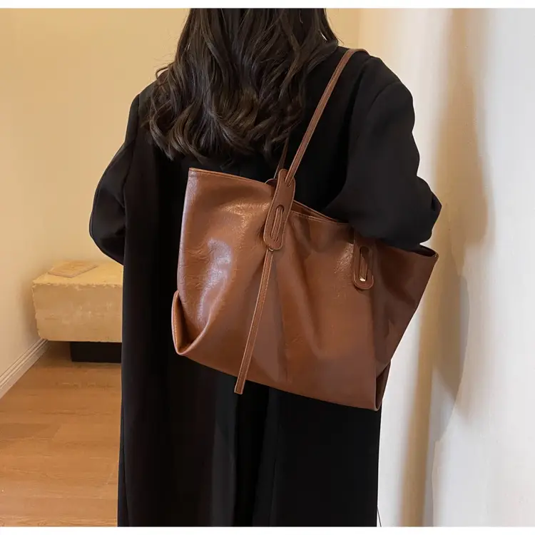 Trendy Brown Soft Shoulder Bag for Women 2026 β feature 16