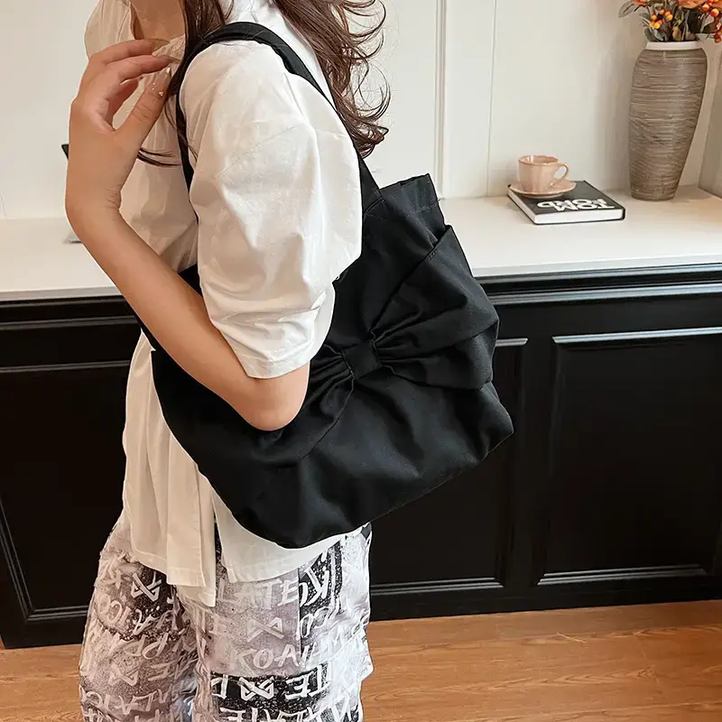 Red Knitted Bow Shoulder Bag for Women 2024