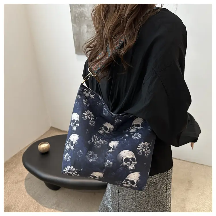 Navy Blue Skull Crossbody Bag Large Capacity — feature 9