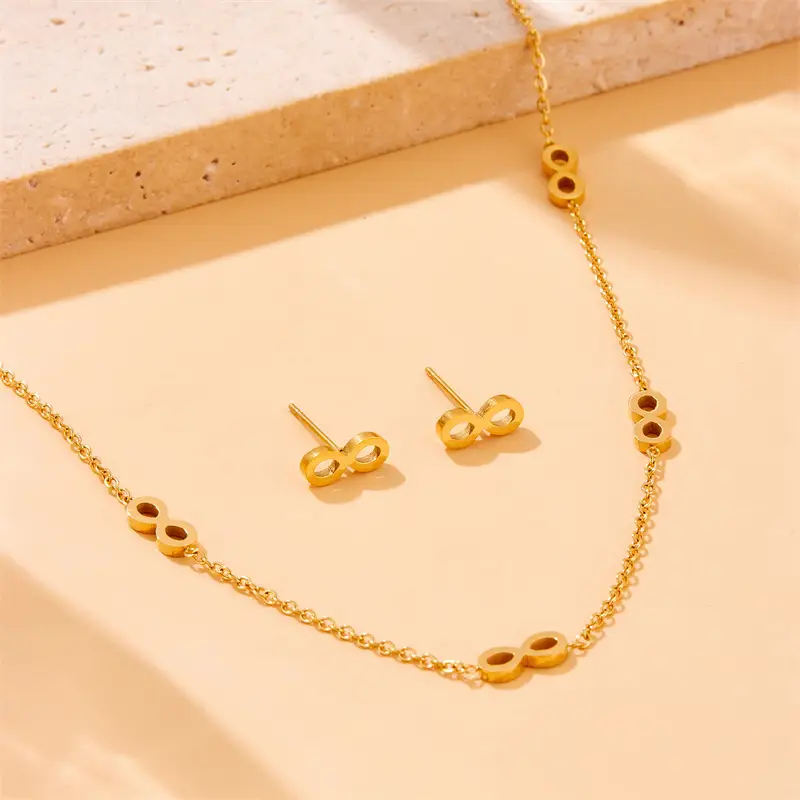 Gold Plated Chain Bracelet for Women - Image 5