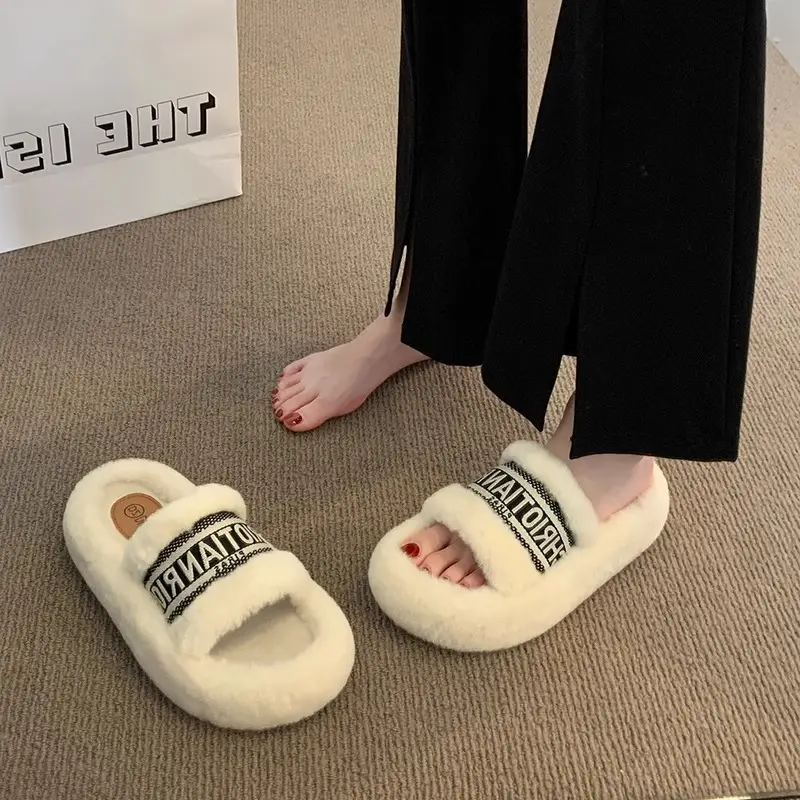 2025 New Autumn and Winter Indoor and Outdoor Home Furry Slippers for Women, Thick-Soled, Non-Slip, Comfortable, Trendy, Casual, Versatile Furry Slippers - Image 5