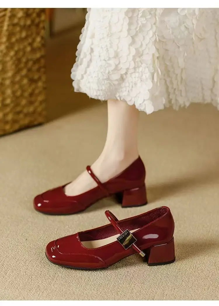 Vintage Mary Elegant Chanel Style Small Leather Shoes Women's Shallow Mouth 2024 New Evening Style French Fashionable Lightweight Single-layer Shoes for Women — feature 10