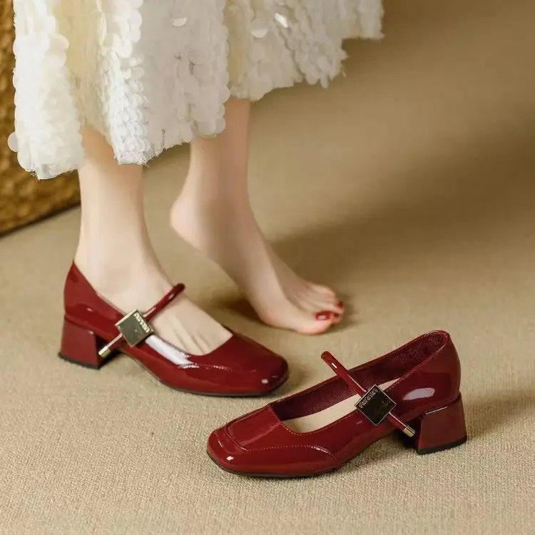 Vintage Mary Elegant Chanel Style Small Leather Shoes Women's Shallow Mouth 2024 New Evening Style French Fashionable Lightweight Single-layer Shoes for Women — feature 12