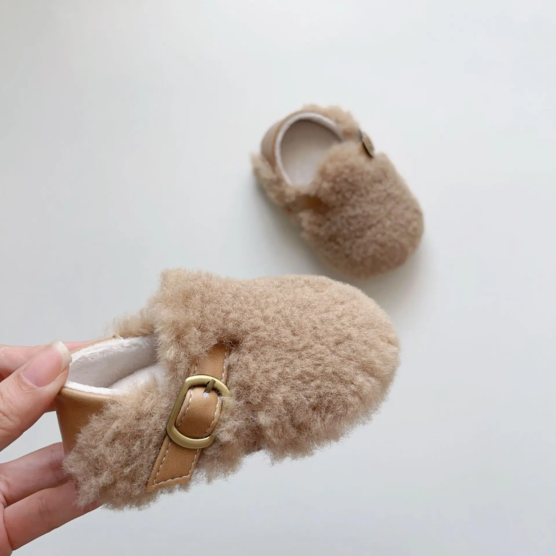 Winter Plush Fur Baby Shoes for Men Women Non-Slip Velcro — feature 7