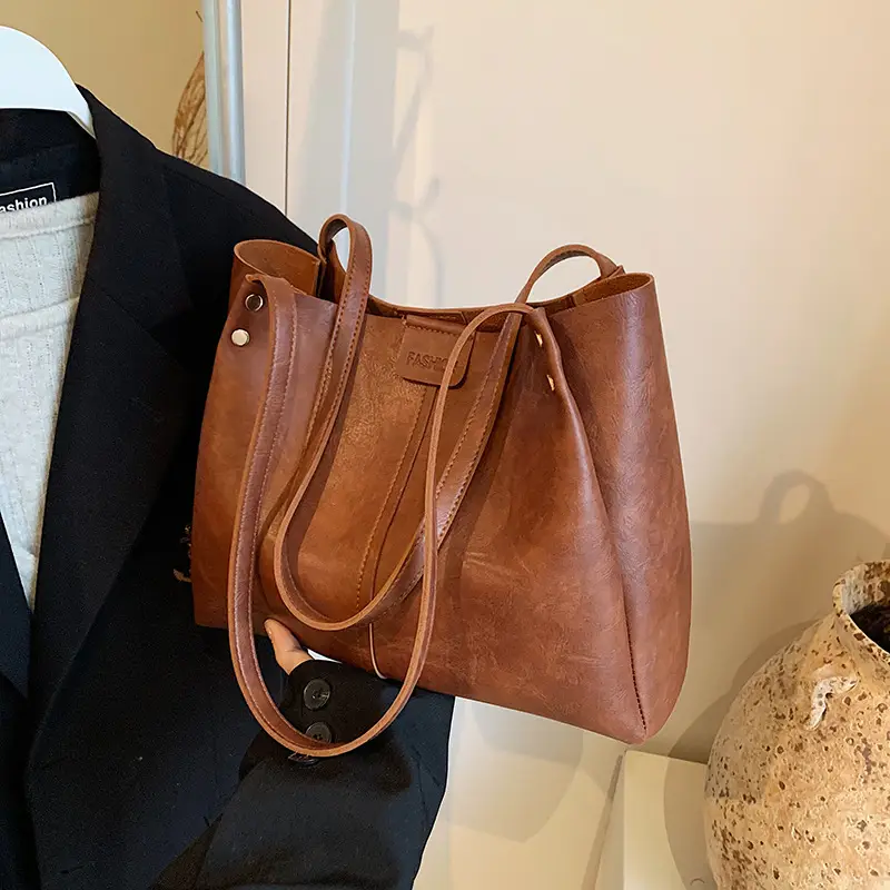 Brown Leather Retro Commuter Tote Bag 2024 - Image 6