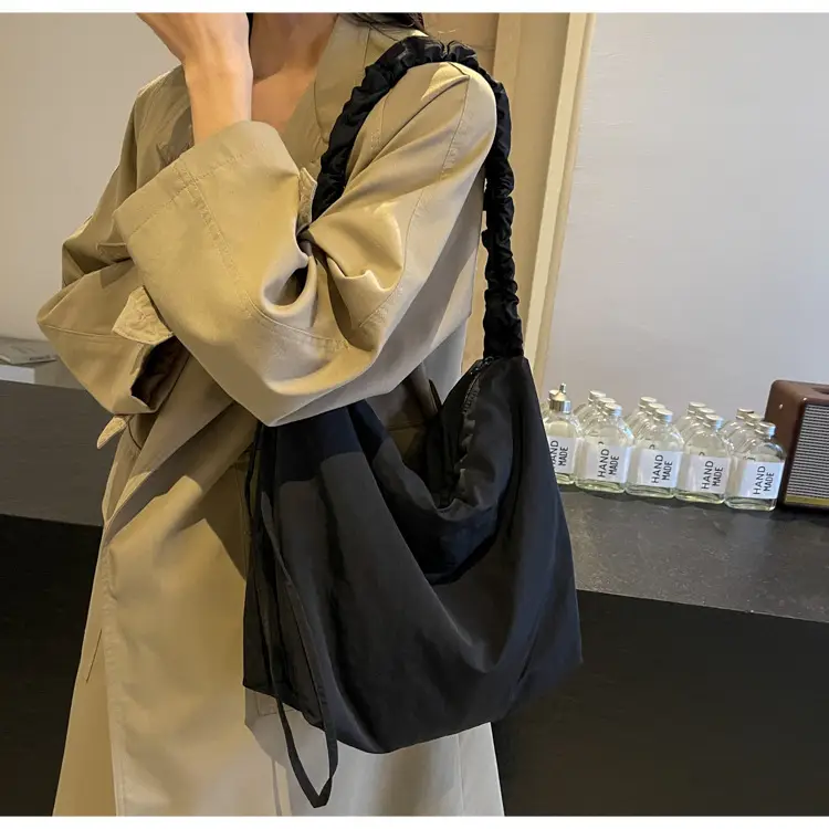 Pink Korean Style Shoulder Bag with Ruffled Strap — feature 42