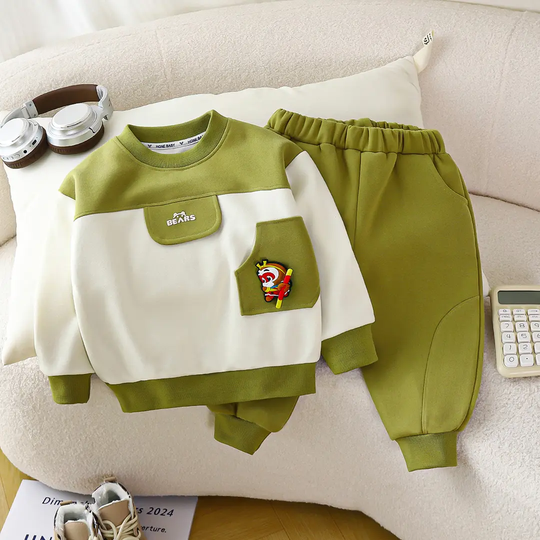 Autumn 2025 New Type a Boys and Girls Suit Baby Sweatshirt Spring and Autum Gold Hoop Free Rotating Kidsren's Suit — feature 13