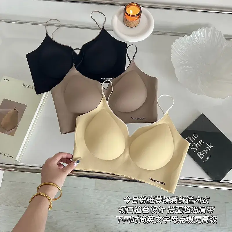 Women's Seamless Underwire-Free Bra with Chest Pads - Image 6