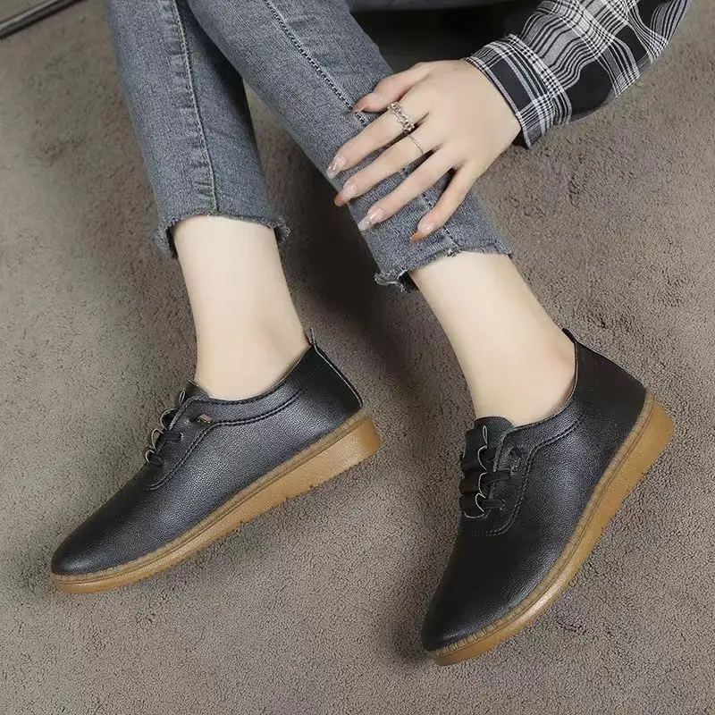 Women's 2025 new fashion soft leather soft bottom flat shoes shoes casual small leather shoes mother shoes manufacturers wholesale — feature 19
