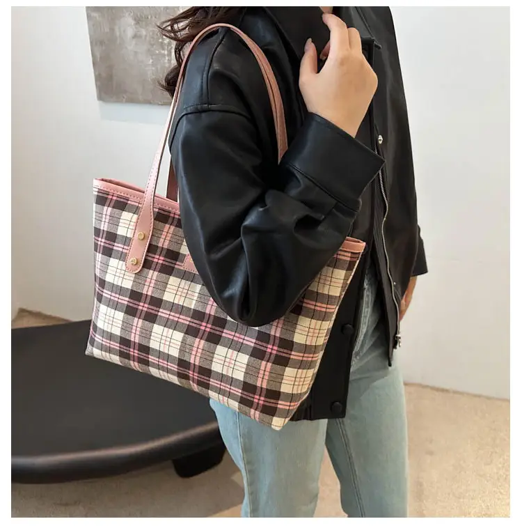 Cross-Border Plaid Shoulder Bag Women 2024 New Commuter Large Capacity — feature 10